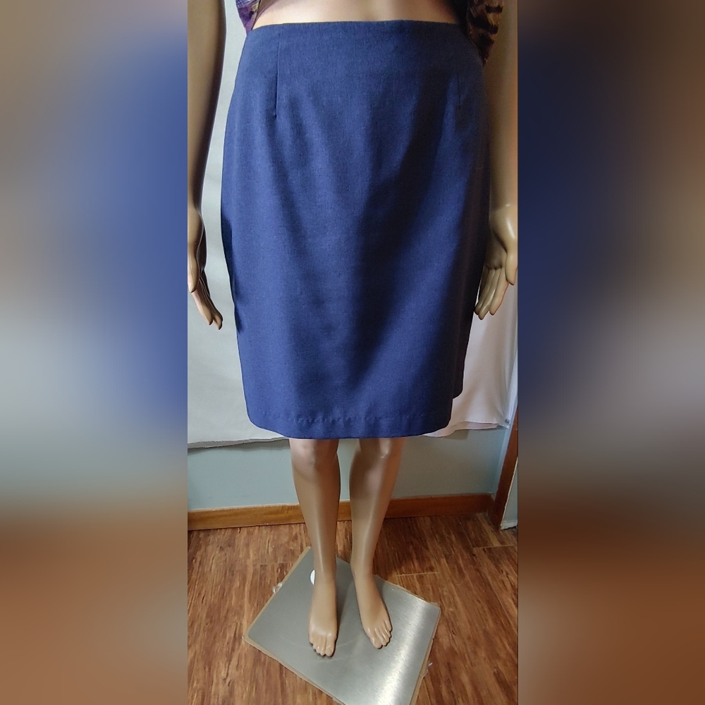 Beechers Brook Navy Blue skirt  size 6